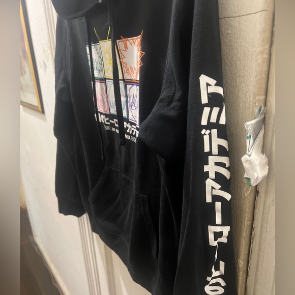My Hero Academia Pullover Hoodie Sweatshirt Sz Small Anime Excellent Condition - Picture 3 of 8